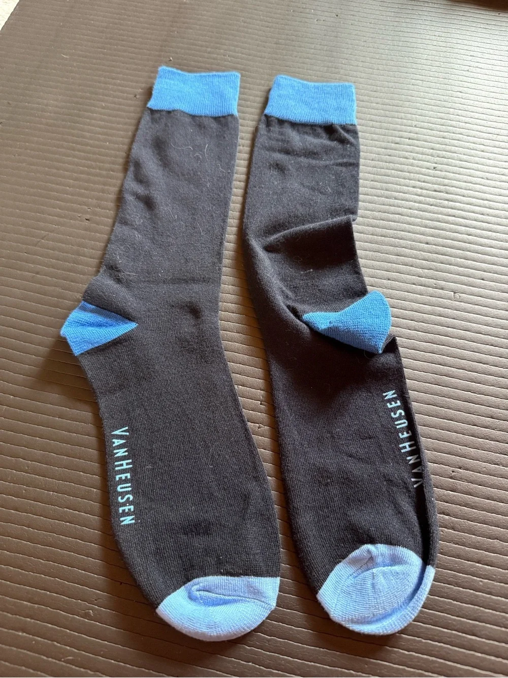 3 pair of men's dress socks